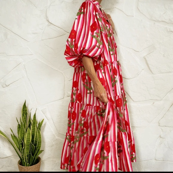 🌿❤️Red and White Striped Kids Dress with Floral Design❤️🌿 - Picture 4 of 4